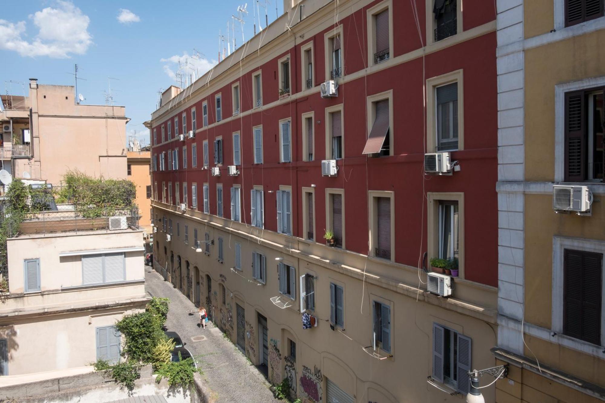 Half Palace, Relaxing Apartment In Rome San Lorenzo Extérieur photo