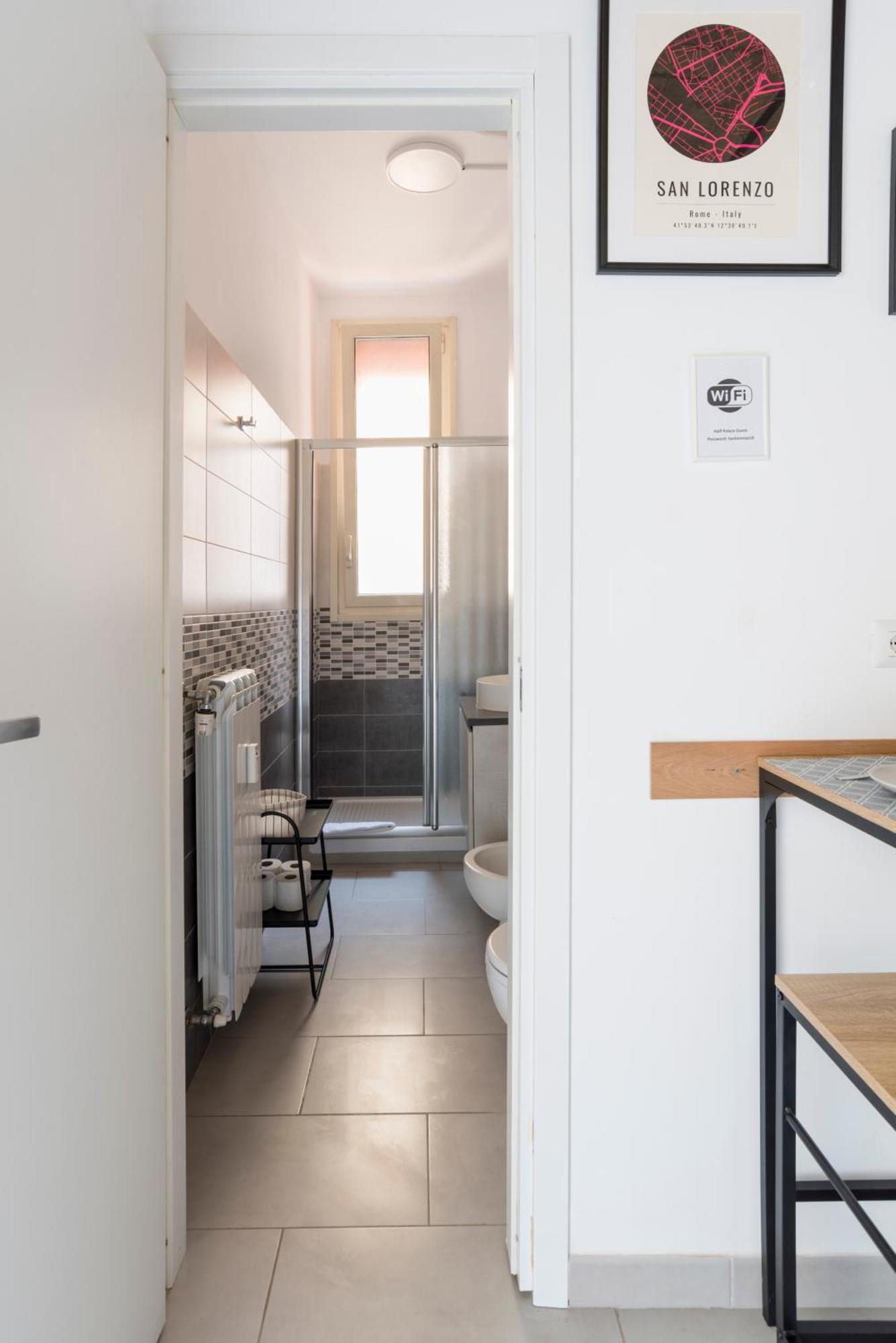 Half Palace, Relaxing Apartment In Rome San Lorenzo Extérieur photo